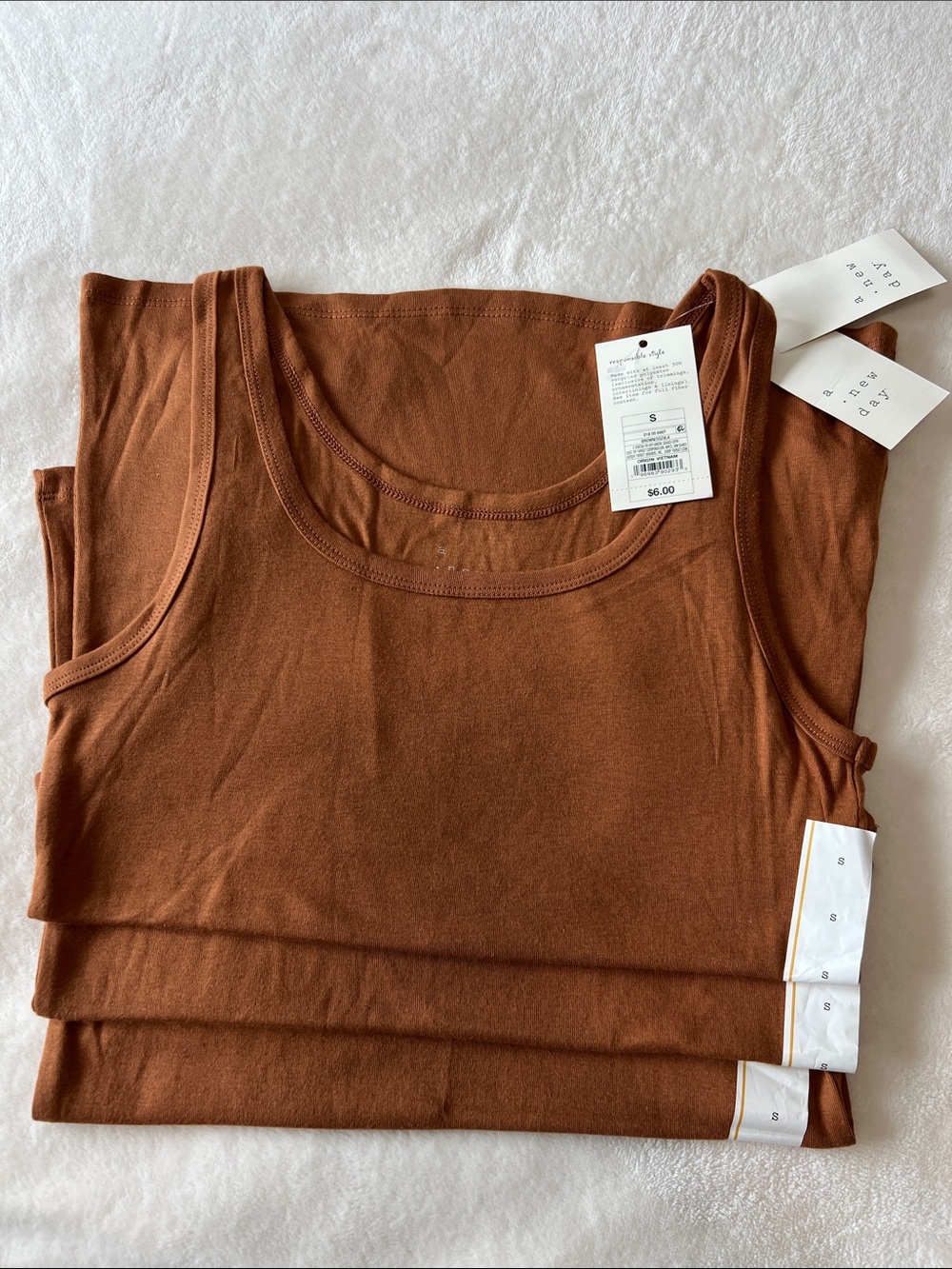 NWT 3 pack! a new day Women's Scoop Neck Tank Tops- Brown